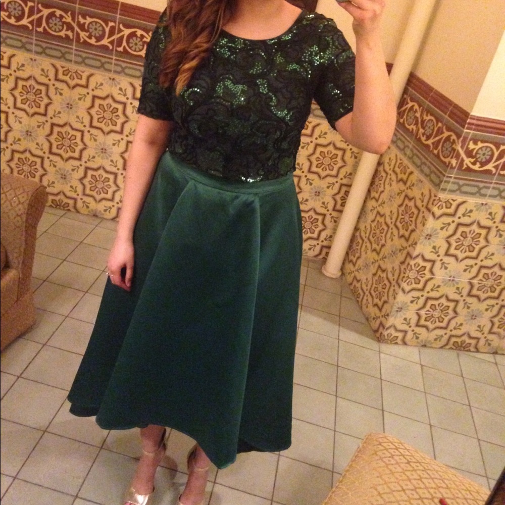 Belle Badgley mischka emerald lace & satin - Picture 4 of 4